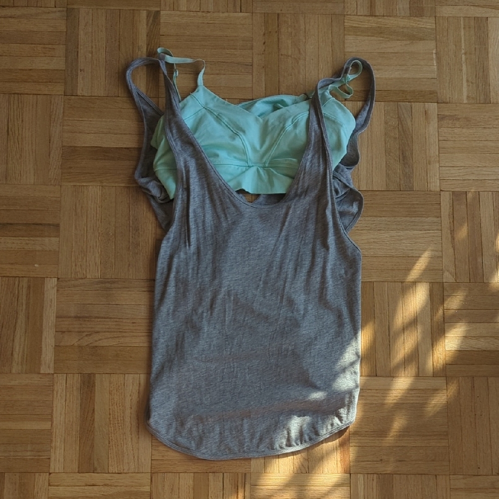 Lululemon Grey and Mint Tank Top With Bra